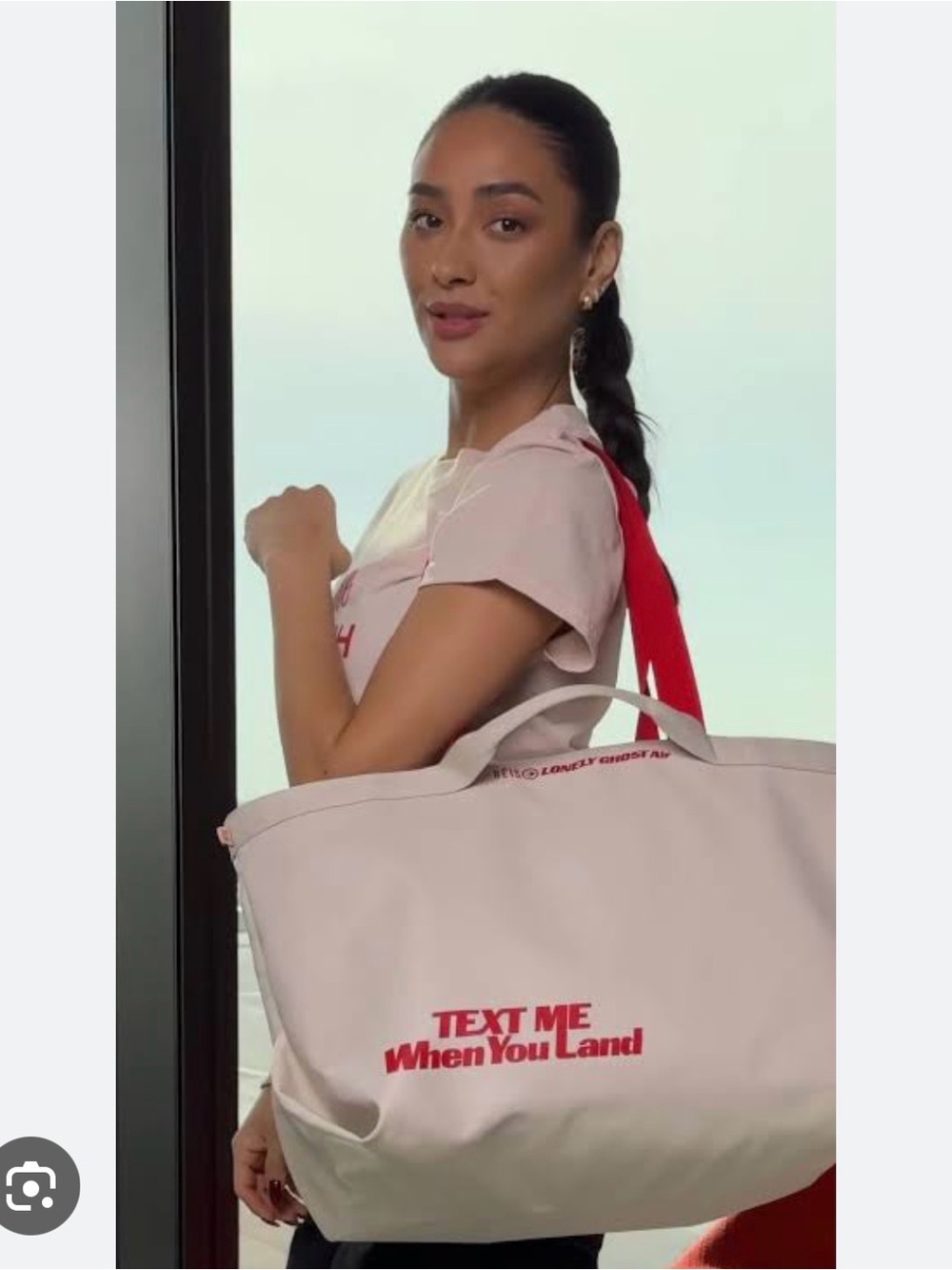 BEIS lonely ghost tote